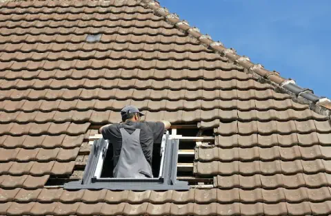 Pose de velux - Faverolles-et-Coëmy